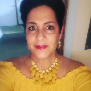 Meet your Posher, Maria